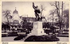 T2/3 Gödöllő, park (fl) 2600