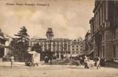 square, tram 22619.