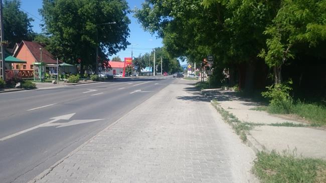 Megálló kódja: 40 Kincsem Csárda meglévő Volán megálló Megálló felszereltsége Oszlop, tábla: