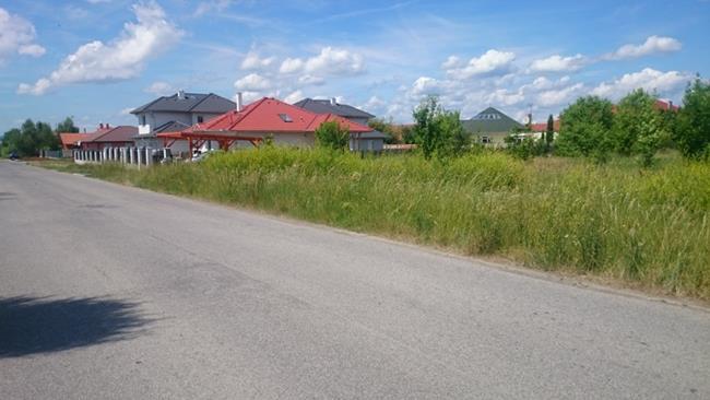 Megálló kódja: 68 Kerek Erdő utca új megálló Megálló felszereltsége Oszlop, tábla: Peron: nincs nincs Fekvő A3