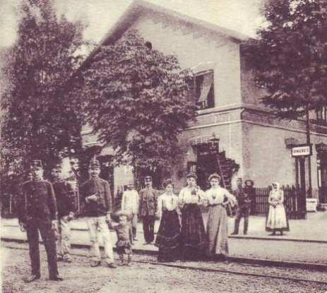 A település bemutatása 6 2. térkép: A Második Katonai Felmérést ábrázolja A múlt században a jelenlegi község területén több majorság található volt.
