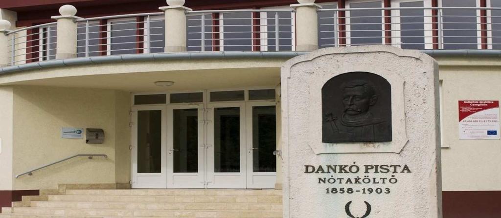 3 Örökségünk 9 A szakrális épületek mellett helyi védelem alatt áll: A községháza (Dózsa György utca 35.), a József Attila u. 28. szám alatti lakóépület és a Horváth család síremléke.