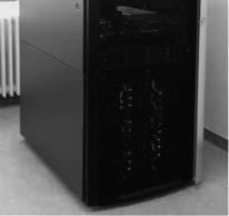 A három hónapig tartó optimalizálási munka végén sikerült elérni - a kezdetben nem is remélt - igen figyelemre méltó, 3 teraflops (3x10 1 lebegpontos mvelet másodpercenként) számítási teljesítményt,