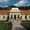 Tata és környéke Múzeumok, kulturális intézmények, bemutatóhelyek Tata and its Environs / Tata und seine Umgebung Museums, cultural institutions, interpretation sites Museen,