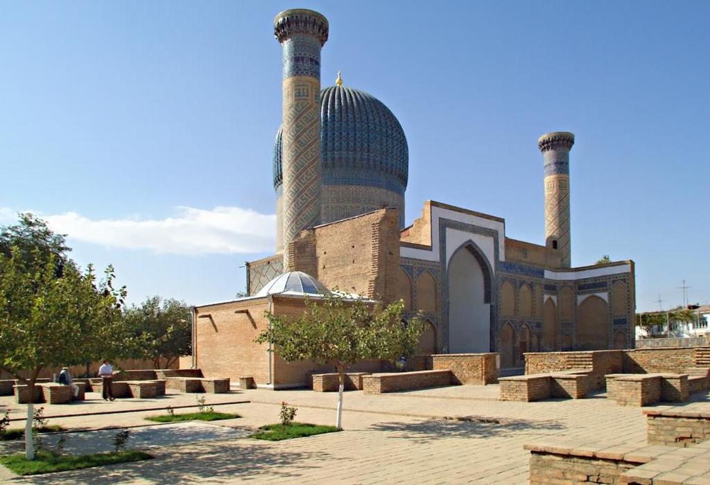 2. Mohamed Szoltán-medresze (Timur