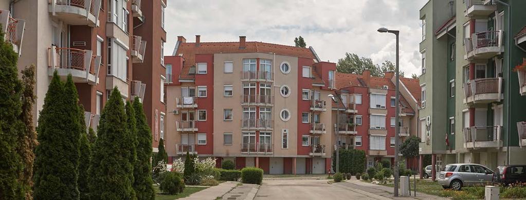 - A tetőforma választása vonatkozásában a hagyományos hajlásszögű magastető, vagy nagyobb épületeknél,