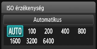i: Az ISO-érzékenység fényforráshoz igazodó beállításan A nagy ISO-érzékenységgel készített felvételeken zaj (sávok, fényes pontok) jelenhet meg.