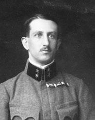 Veszprémi Szemle könyvek 11 Tájé koztatva a parancsnokot a helyzetről, indítványozza, hogy a már kb.