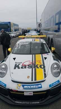 Porschék a boxuknál kör elteltével a mezőny már annyira szétszakadt, hogy amikor a mezőny vége a 2-es kanyarból kijött, akkor a mezőny eleje már a 14-es kanyarhoz ért.