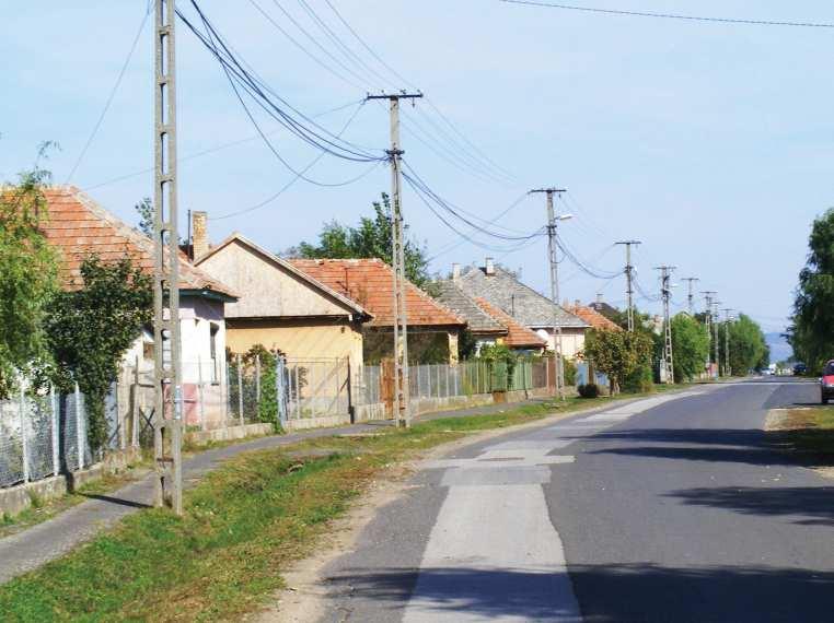 UTCÁK A településkép javításához sokszor nem szükséges nagy beavatkozás, a rendezettség érzésének elérése már fél siker.