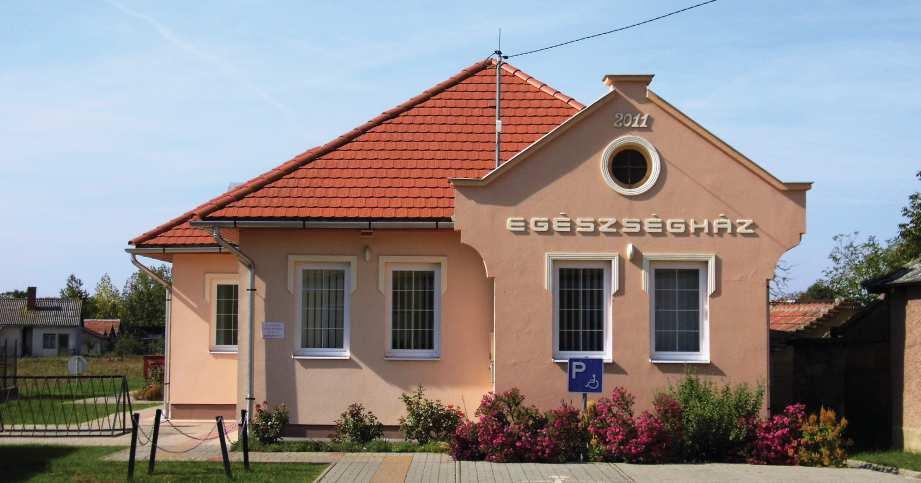 Az 50-es években a jó minőségű földeken gazdálkodó parasztok között még nem volt vonzó a tsz- szervezés gondolata, emiatt itt csak az 1960-as évek elején alakult meg a tsz.