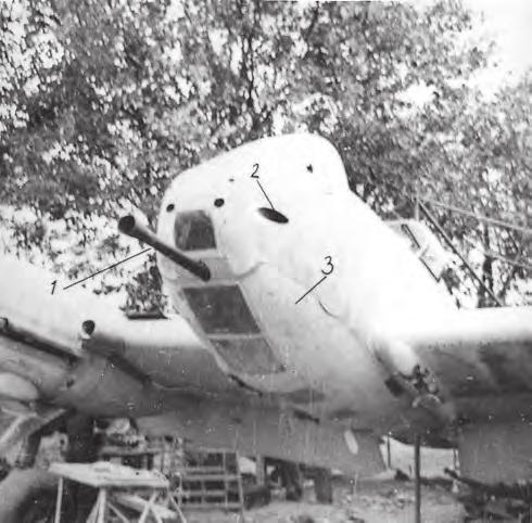 Ezzel a 102/1. (Sas) gyorsbombázó század állományába tartozó repülőgéppel távozott Olaszországba herceg Odescalchi Miklós tartalékos hadnagy 1944 júniusában.