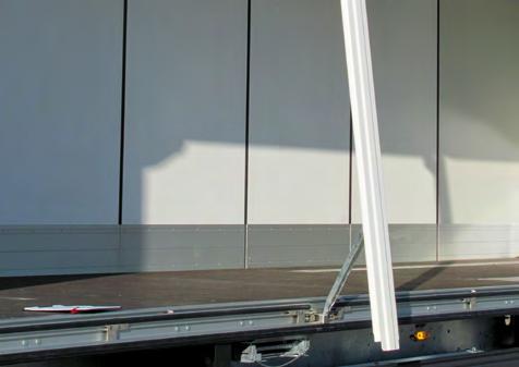 A rugalmas FERROPLAST dobozos felépítményt opcionálisan hatékony, márkás hűtéstechnikával, a jobb