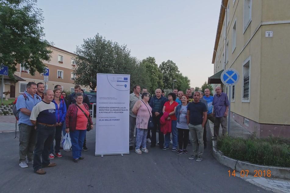 A pályázatnak köszönhetően a résztvevők betekintést nyerhetnek az önkormányzat intézményeinek működésébe és nem mellékesen nyári zsebpénzt is kereshetnek. STOLICA TÚRA 2018.