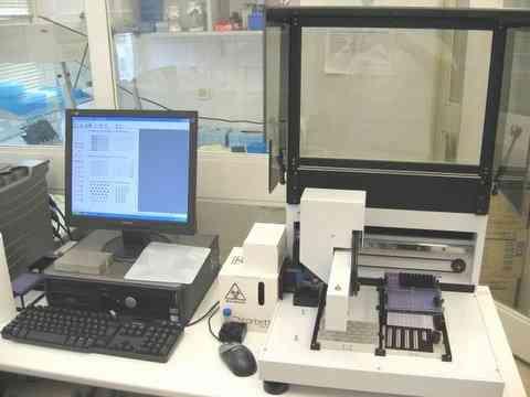 Nemzeti referencia laboratórium NRL Automata PCR mix pipettázó robot