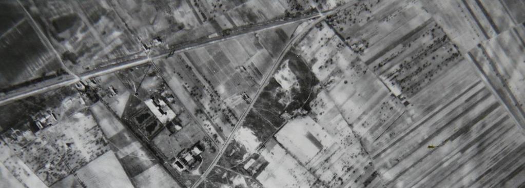 37. kép: Lakihegy légifotója 1956-ban Forrás: HM Térképészeti és Szolgáltató Nonprofit Kft.