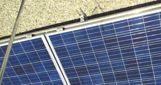Hibás, illetve folyton vezető bypass diódák kizárólag egy napelemes rendszernél, a II. zwentendorfi atomerőműnél mérhetők, hőkamera segítségével, ahol egy teljes modulsor túlmelegedett (7. ábra).