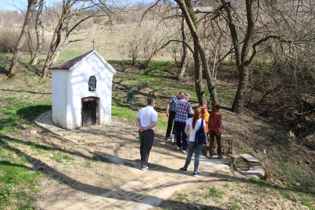 Az ereklyét Apponyi Antal aki 1820-26 között a Vatikánban volt követ kapta XII. Leó pápától, és 1833-ban került mai őrzési helyére.