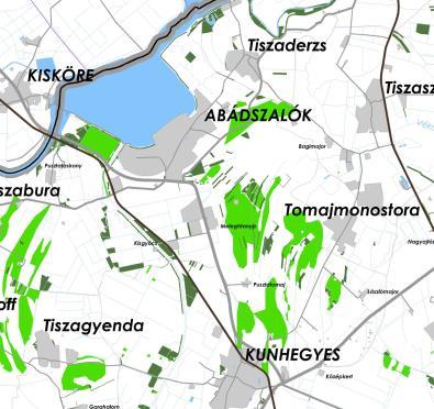 Országos, illetve térségi jelentőségű tájképvédelmi terület övezete található a Tisza-tó mentén, valamint kisebb foltban Tomajmonostora határában (3.5).