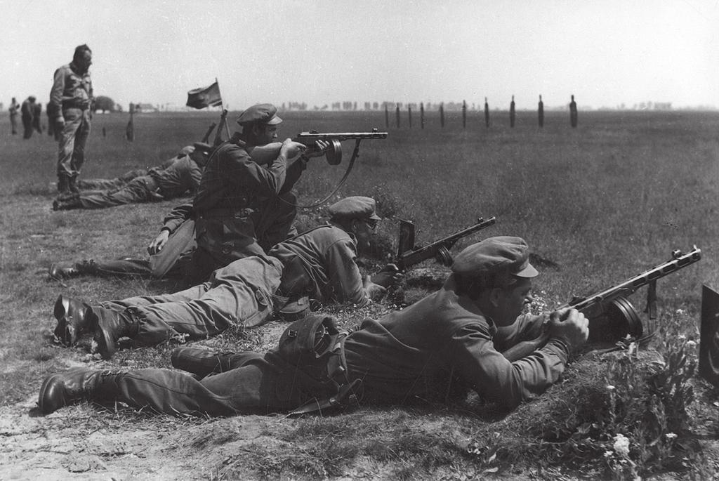 Képek Lövészet, 1967
