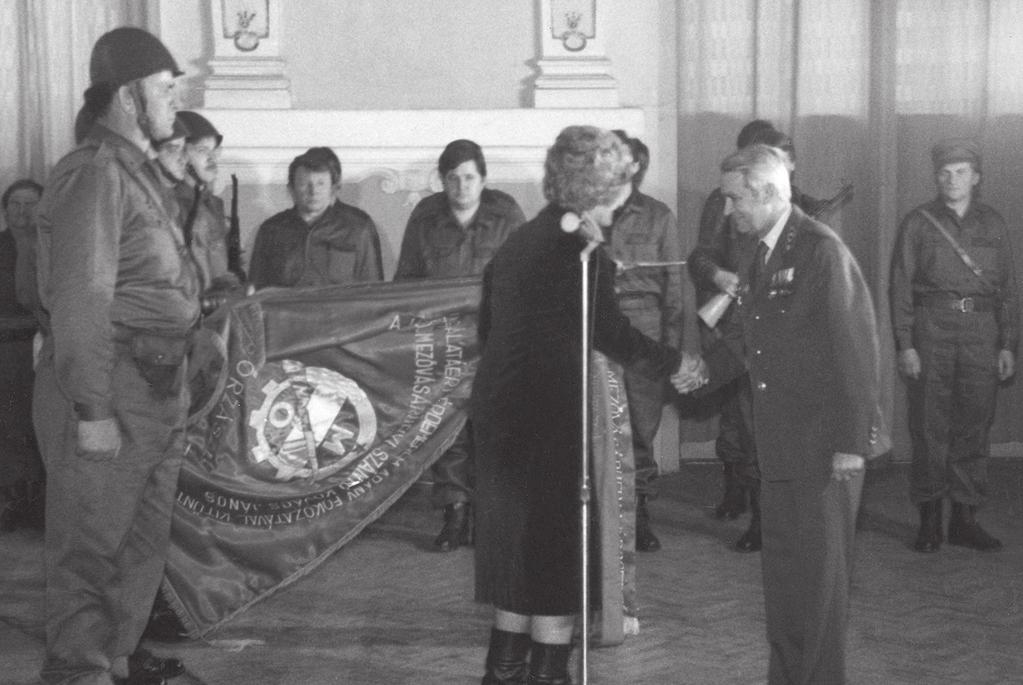 Sas), 1982 Csizmadia Sándorné tanácselnök