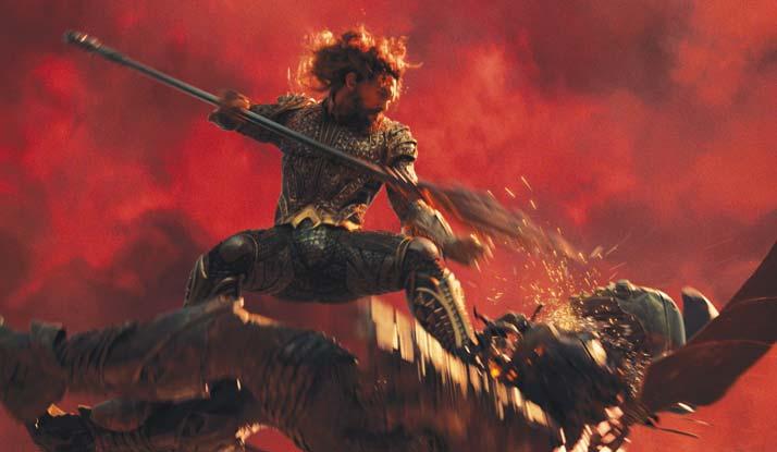MOZI // ÍGY KÉSZÜLT MOZI // ÍGY KÉSZÜLT 27 AZ IGAZSÁG LIGÁJA [ fantasy akciófilm ] Kevés viharosabb filmforgatást ismerünk Az Igazság Ligájáénál, de még a káoszból is sülhetnek ki mesterművek.