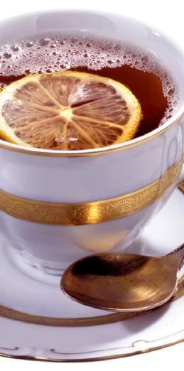 FORRÓ CSOKOLÁDÉK Hot chocolates / Heisse Schokoladen Kívánság szerint fekete vagy fehér Classic or white upon your request Klassische oder weisse nach Ihrer Wahl Kakaó / Cocoa / Kakao Kívánság