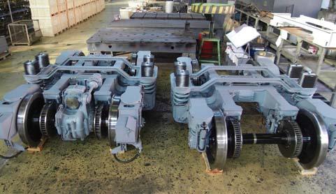 A másik forgóváz viszont elvileg és gyakorlatilag a GH250-4 típusú. A közelmúltban a Ganz Motor Kft. szerződést kötött a MÁV FKG Felépítménykarbantartó és Gépjavító Kft.