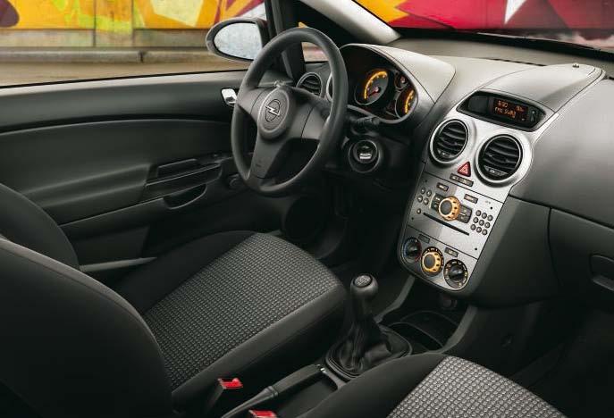 Opel Corsa Selection A határtalan szórakozás kezdete. Magas szintű alapfelszereltség, modern belső díszítőelemekkel párosítva.