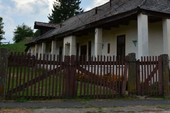 Építészeti útmutató 17 AJTÓK,