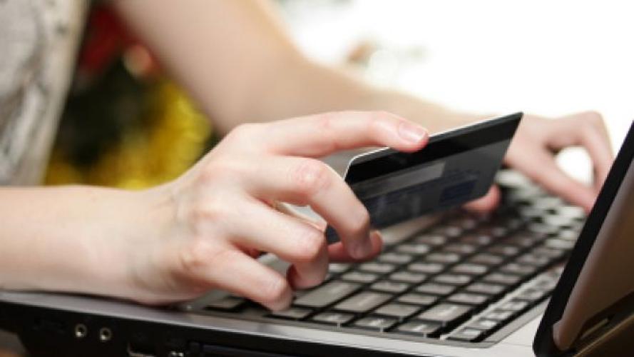 Internetes csalások, online vásárlás - Adathalászat, GLS csomagod érkezett, ingyen ipad, stb.