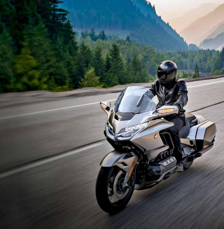 a villamosokról. Azóta hatalmas fejlődésen mentünk keresztül. A technológia életünk szerves része lett, és a motorosok rengeteget profitálhatnak belőle.