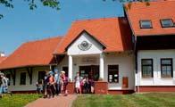 32 INFORMÁCIÓS PONTOK Tourinform Őrség 9941 Őriszentpéter, Siskaszer 26/A Tel.