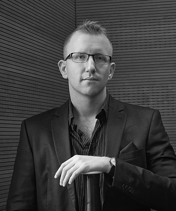 Zongora 2007-ben az Országos Szakközépiskolai Fagottverseny győztese, 2008-ban pedig első díjat nyert a 42. Nemzetközi Concertino Prága Zenei Versenyen.