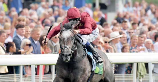 Berry) szaladt fel harmadiknak Saxon Warrior és Benbatl elé. John Gosden idomítottja így az Eclipse után egy újabb ran- - - Yor shire Sta es lesz prog- - Sea Of Class (J. Doyle), illetve a Laurens (P.