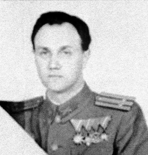 A katonai hírszerzést a honvéd vezérkar főnöke közvetlenül irányította.