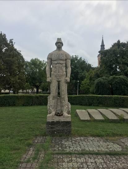 világháborús emlékmű Hősök tere Horváth Géza alkotása Kner emléktér Kner tér Kiss Nagy