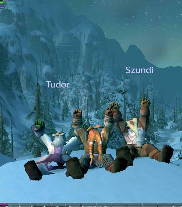 A Warcraft I-ben megismert Black Mountain Clan egyik helyőrsége A Nightelfek elhagyják magukat városába, amelynek nyüzsgő forgatagából, akár a régi arab világban, karavánok és felfedezőutak indulnak