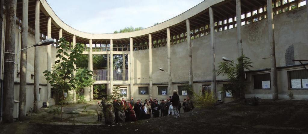 a betlehemi barlang és keresztelő szent jános kápolnájában illemhelyeket, szent józsef házában fotólabort, a szent Család barlangjában hőközpontot, az agónia kápolnában irodaszobákat, a többi