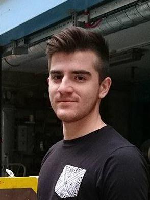 Pethő Dániel, a Miskolci Egyetem Anyagtudományi Karának (ME-MAK) 3. féléves MSc-s hallgatója.