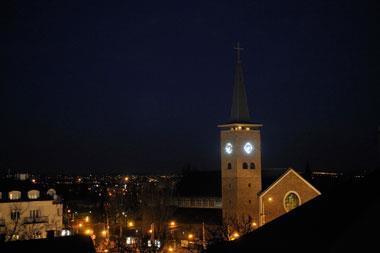 3. változat Mutatóba, és a számlapba épített világítás 18.ábra 19.ábra 20.