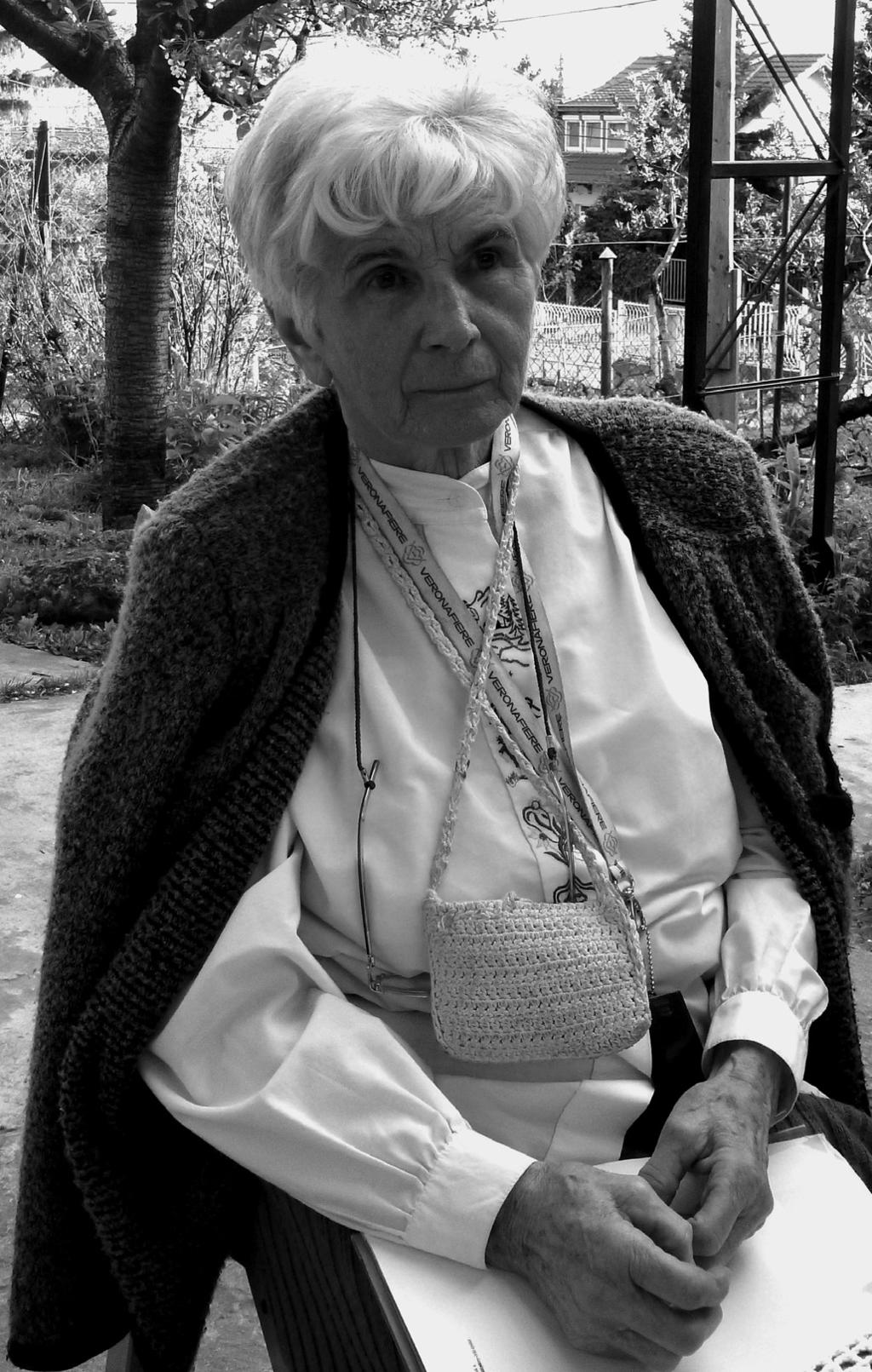 HENYE BOROSZLÁN DÍJ 2015.