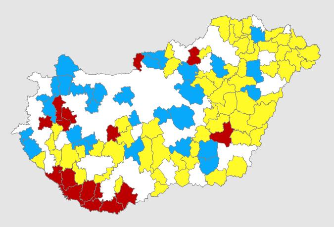 5.2.1. Materiális tőketényezők Az elemzés során létrejött négy materiális tőketényező három osztályba sorolható be.