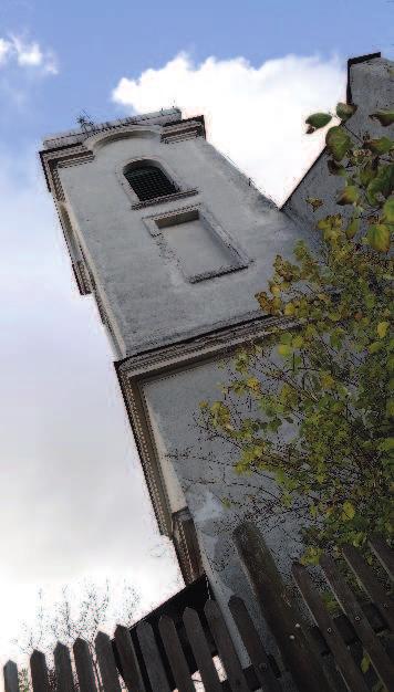 évben megújíttatott, és 1820-ban 10 öl hosszúra építtetett fazsindely tetőre.