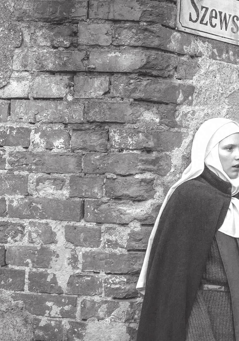 Cirko Film A JÓ VÉLEMÉNYEK ÉS POZITÍV KRITIKÁK HOZZÁK BE ELSŐSORBAN A NÉZŐKET A CIRKO FILM MAGYARORSZÁG EGYIK LEGFONTOSABB MŰ- VÉSZFILM-FORGALMAZÓ CÉGE.