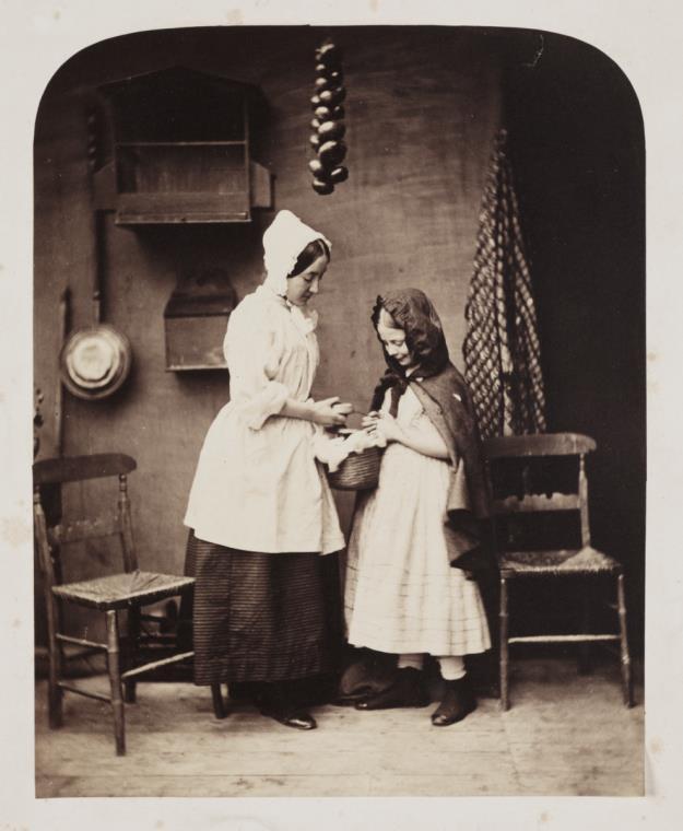 Fotó: Henry Peach Robinson: Piroska és a farkas, 1858. No. 1 Gyere csak, kislányom!