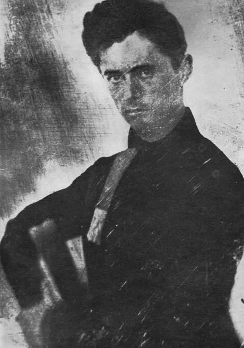 Dagerrotípia Magyarországon 1840. augusztus 29-én készülhetett az első dagerrotípia fotó, amikor Vállas Antal a Magyar Tudós Társaság 1840-ben tartott 11. nagy gyűlésén bemutatta az eljárást.
