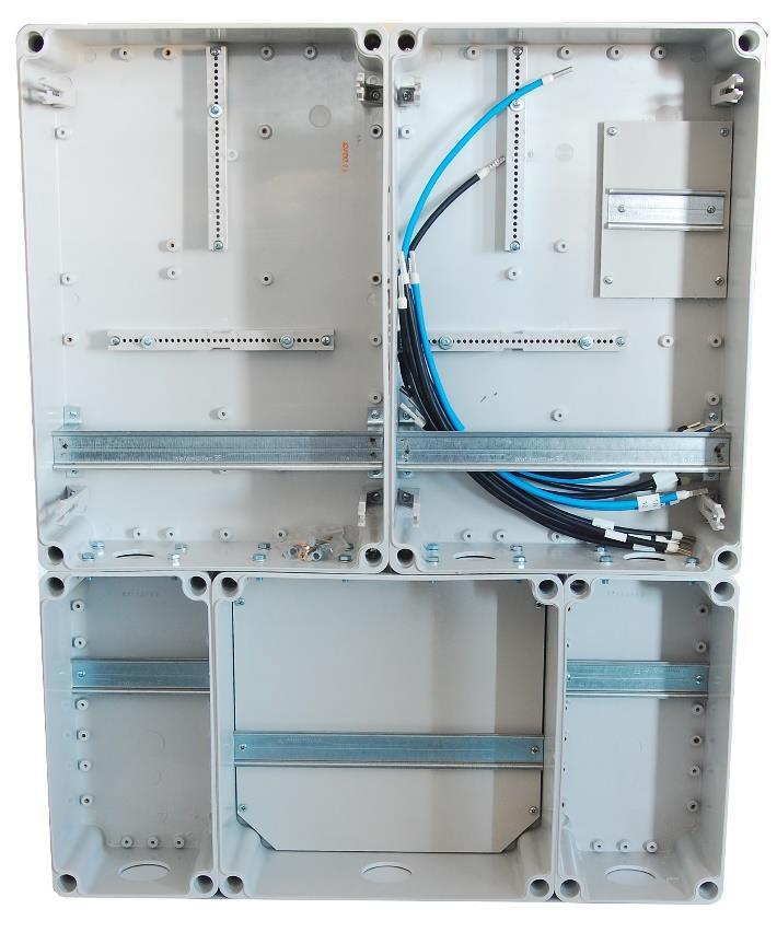 6 Fogyasztásmérő szekrény típus kiépítettsége PVT 6045 ÁVFm szerelőlap Fogyasztásmérő rögzítő furatolt elem TS35 rögzítősín csapófedél vezetékezés belső takarólemez (lehet alsó- vagy felsőmaszk)