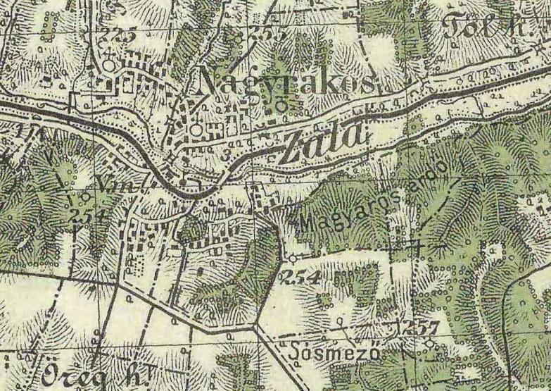Valamikor itt vezetett át az Itáliába tartó un. Olasz út, amely élénk kereskedelmi forgalmat bonyolított egészen a XVI. századig.