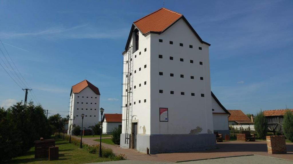 II. Magtáregyüttes Kossuth utca 28/B. Hrsz.: 42.Törzsszám: M 1887.